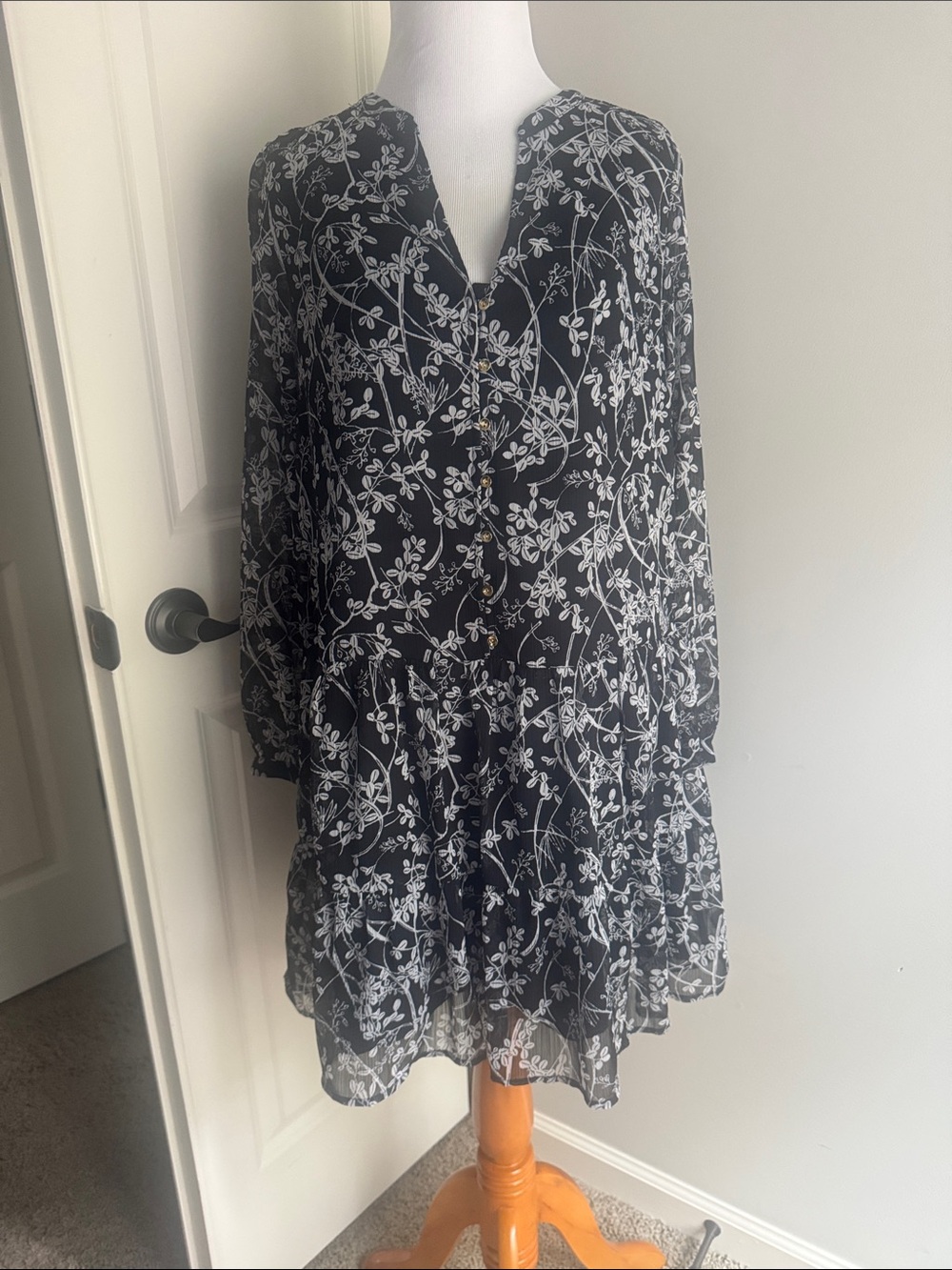 LOFT Black Floral Print Long Sleeve Ruffle Hem Dress, sz XS